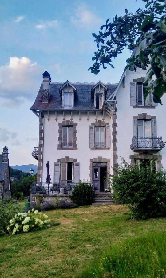 La Maison Normande Saint-Cirgues-de-Jordanne Εξωτερικό φωτογραφία