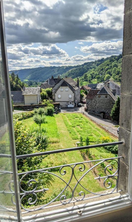 La Maison Normande Saint-Cirgues-de-Jordanne Εξωτερικό φωτογραφία